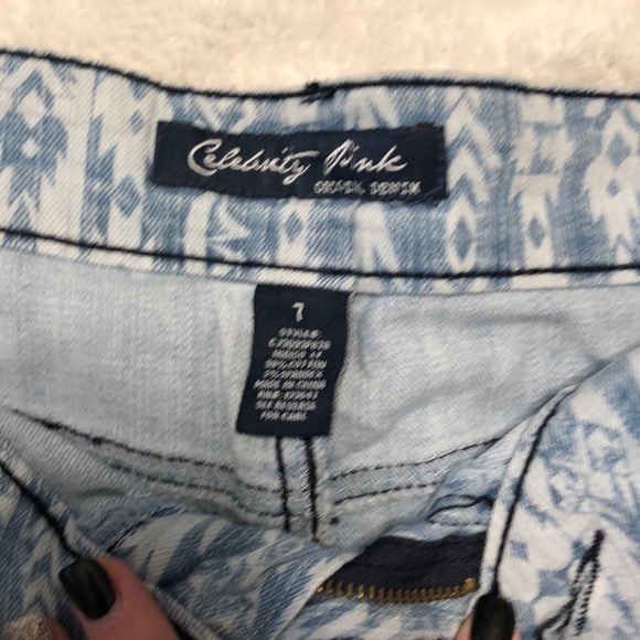 Aztec Print Jean Shorts - Picture 2 of 4